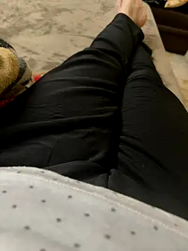 heena13 online show from November 2025 02:24:02 PM