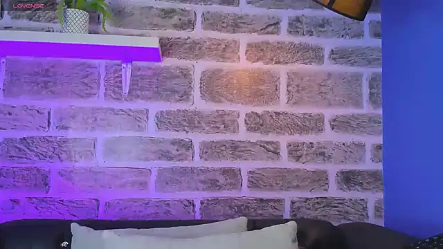 noah ricci online show from March 2026 12:11:02 PM