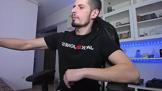 ToddClaytonn online show from December 2024 12:11:02 AM