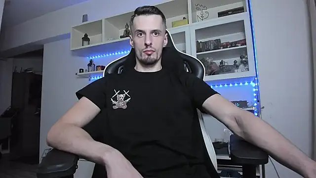 ToddClaytonn online show from December 2025 06:13:02 PM