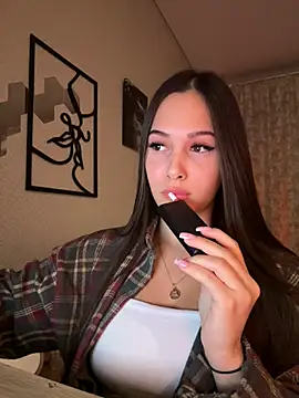 Snapshot of EricaWalls chatting on December 2024 05:17:02 PM EricaWalls online show from December 2024 05:17:02 PM