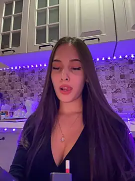 Snapshot of EricaWalls chatting on December 2024 09:36:02 PM EricaWalls online show from December 2024 09:36:02 PM