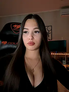 EricaWalls online show from September 2025 07:25:01 PM