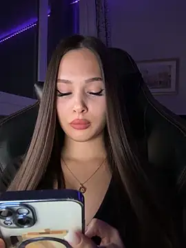 Snapshot of EricaWalls chatting on October 2025 10:29:02 PM EricaWalls online show from October 2025 10:29:02 PM