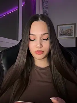 EricaWalls online show from January 2026 06:24:02 PM