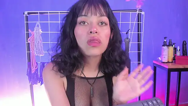 vanelope11 online show from February 2025 10:26:02 PM