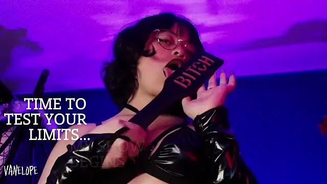 vanelope11 online show from September 2025 07:14:02 PM