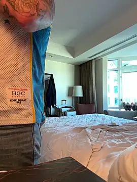 PeytonJohnn online show from October 2025 07:34:01 PM