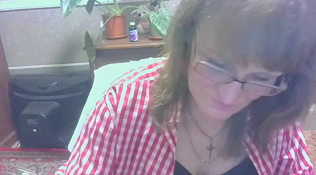 Snapshot of Manulyonok51 chatting on December 2024 10:01:02 PM Manulyonok51 online show from December 2024 10:01:02 PM