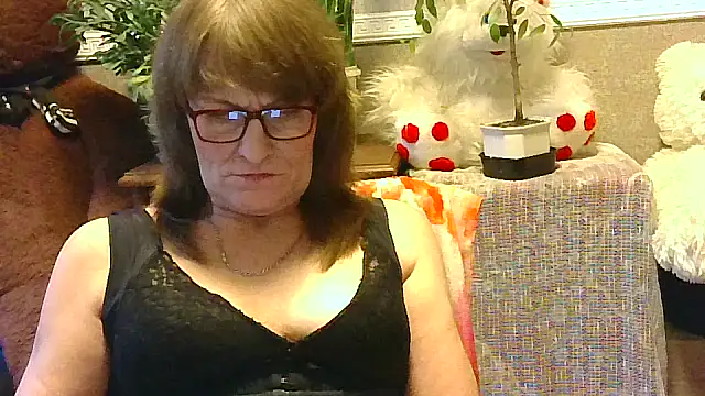 Snapshot of Manulyonok51 chatting on October 2025 05:17:02 AM Manulyonok51 online show from October 2025 05:17:02 AM