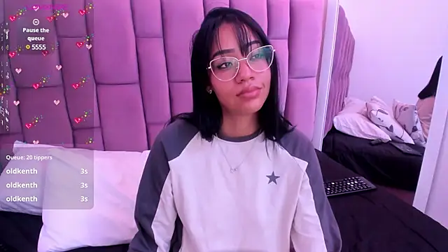 Snapshot of AriannaDavis chatting on February 2025 04:05:01 PM AriannaDavis online show from February 2025 04:05:01 PM