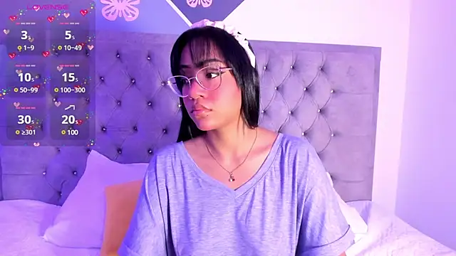 Snapshot of AriannaDavis chatting on March 2025 08:32:02 PM AriannaDavis online show from March 2025 08:32:02 PM