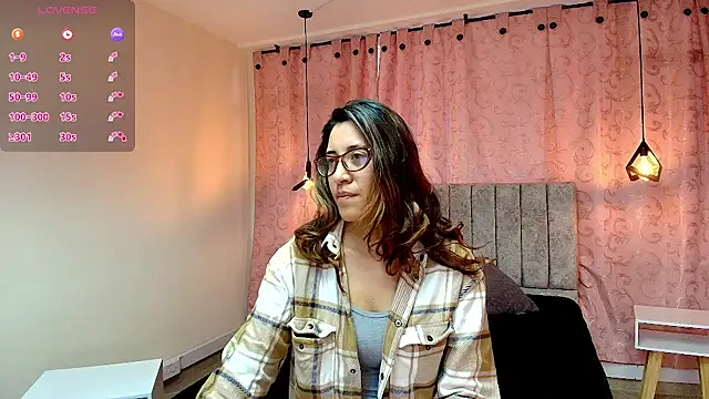 VioletaScott  online show from March 2025 01:01:01 PM