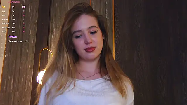 Snapshot of LoraineLuff chatting on February 2025 02:50:02 PM LoraineLuff online show from February 2025 02:50:02 PM