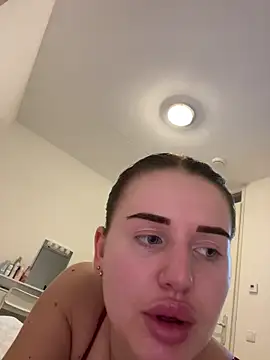 Snapshot of yourhornyslut chatting on February 2026 06:59:01 PM yourhornyslut online show from February 2026 06:59:01 PM