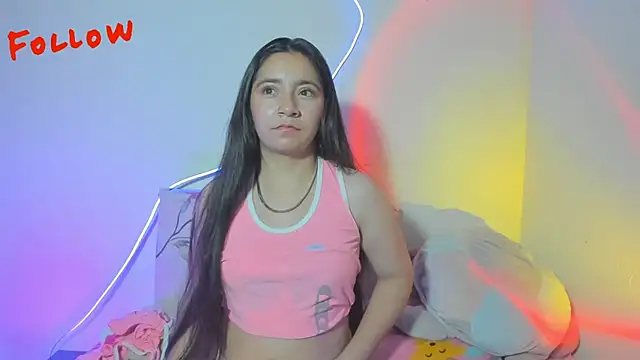 litle mily  online show from October 2025 11:25:01 AM