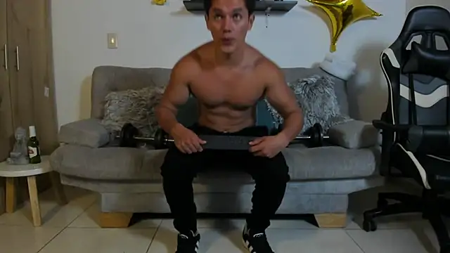 julian wallace online show from November 2025 07:10:01 PM