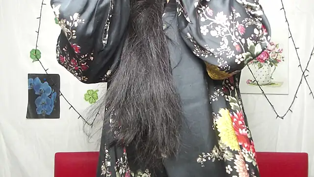 LiluGrants online show from March 2025 01:13:01 AM