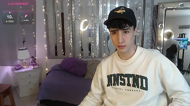 gojo satoru 18 online show from February 2025 11:42:01 AM