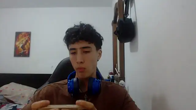 gojo satoru 18 online show from September 2025 11:25:01 AM