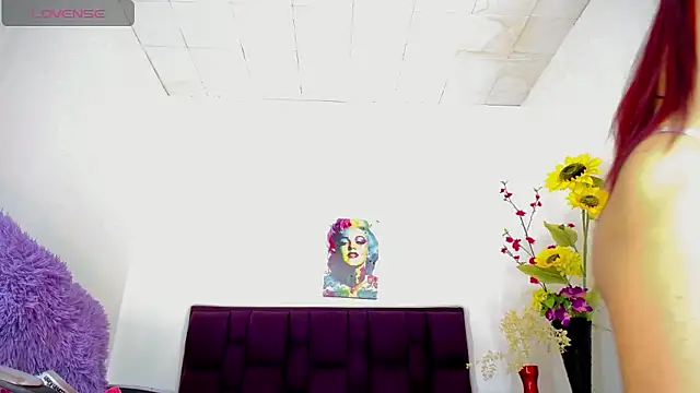 Snapshot of samantha_official_ chatting on December 2024 10:08:02 PM samantha official online show from December 2024 10:08:02 PM