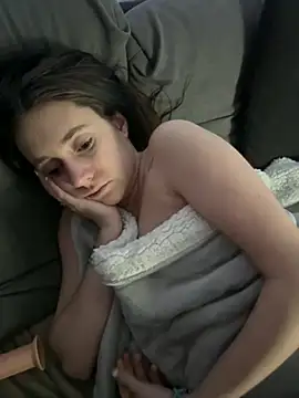 Lena Lang online show from March 2025 10:28:01 PM