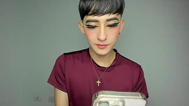 Snapshot of HotStar_yes chatting on January 2025 12:06:01 AM HotStar yes online show from January 2025 12:06:01 AM