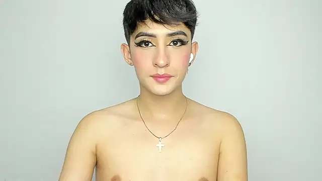 Snapshot of HotStar_yes chatting on January 2025 04:18:02 AM HotStar yes online show from January 2025 04:18:02 AM