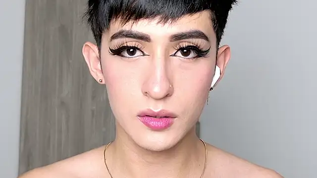 Snapshot of HotStar_yes chatting on February 2025 06:15:01 AM HotStar yes online show from February 2025 06:15:01 AM