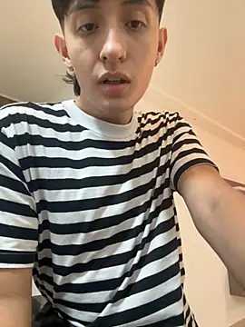 Snapshot of HotStar_yes chatting on September 2025 01:09:02 AM HotStar yes online show from September 2025 01:09:02 AM