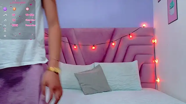 Beautifulskinny18 online show from September 2025 08:19:01 PM