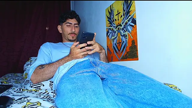 Thomass00 online show from October 2025 12:02:01 AM