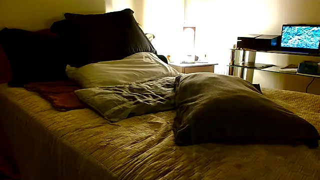 ImYourXtoy online show from January 2026 08:36:01 PM