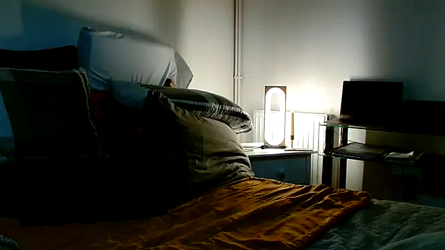 ImYourXtoy online show from March 2026 07:41:01 PM