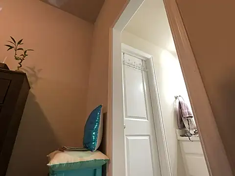 wynterheat online show from November 2025 05:42:01 PM