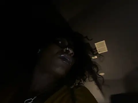 wynterheat online show from April 2026 09:39:33 PM