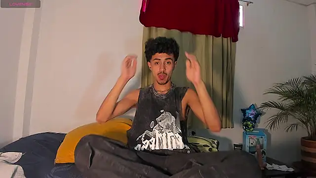 RyanRizzo online show from March 2025 09:48:01 PM