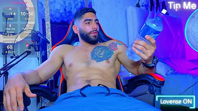 Rich boy01 online show from March 2026 02:38:02 AM