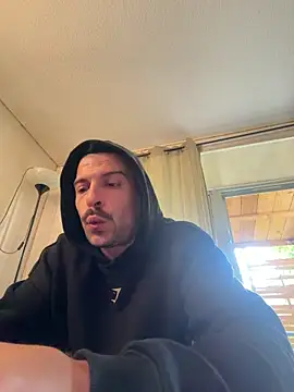 Snapshot of Greyoff chatting on May 2026 01:39:02 PM Greyoff online show from May 2026 01:39:02 PM