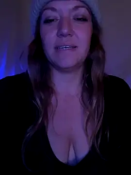 SummerV91 online show from December 2025 03:56:01 AM