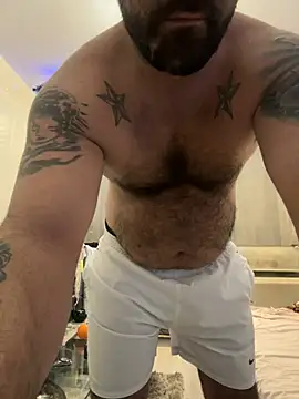 Snapshot of tikitaka97 chatting on December 2024 09:47:02 PM tikitaka97 online show from December 2024 09:47:02 PM