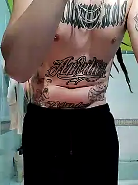 Snapshot of Casaltesudex chatting on December 2024 04:51:02 PM Casaltesudex online show from December 2024 04:51:02 PM