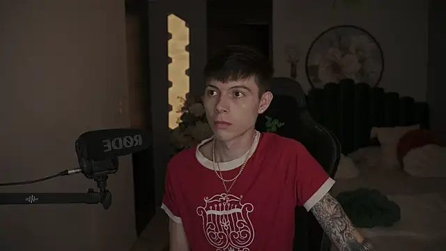 IsmaelRichardson online show from March 2025 02:48:01 AM