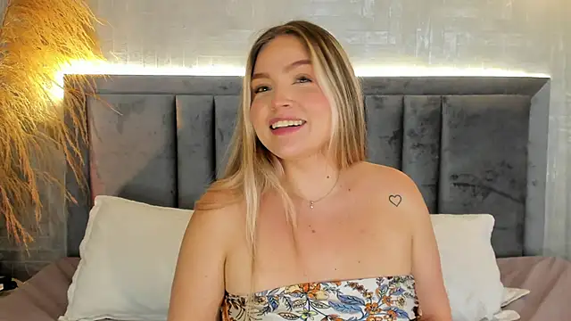 GaiaBaker online show from October 2025 05:24:02 PM