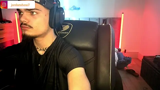 JordanShow online show from November 2025 10:03:02 AM