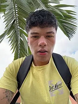 Logan smith1 online show from October 2025 07:33:02 PM