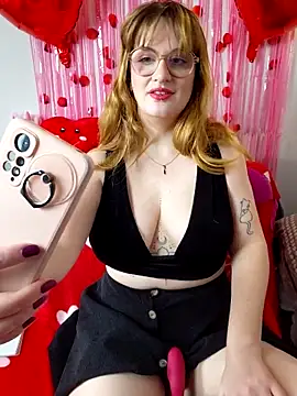 Snapshot of PrincesseMalicia chatting on February 2026 03:49:02 PM PrincesseMalicia online show from February 2026 03:49:02 PM