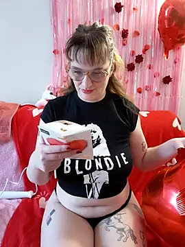 Snapshot of PrincesseMalicia chatting on February 2026 03:52:02 PM PrincesseMalicia online show from February 2026 03:52:02 PM