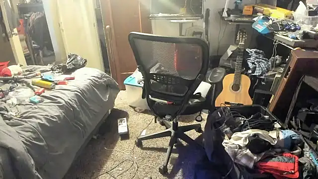 Snapshot of deadpi chatting on December 2024 04:45:02 AM deadpi online show from December 2024 04:45:02 AM