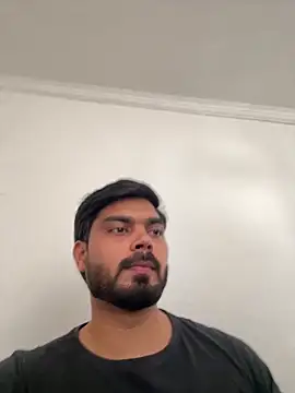 hotboysammy online show from February 2025 05:30:01 AM